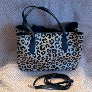 Stylish Leopard Print Tote Bag